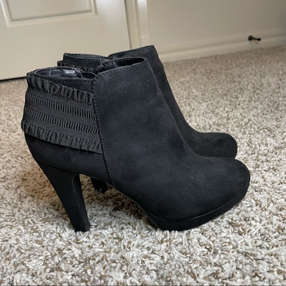 Fergie Shoes - Black Velvet Fergie 4 inch Booties